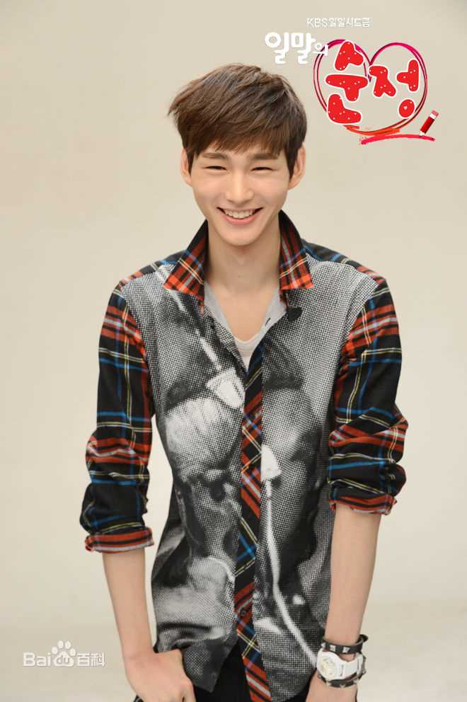 李源根(（Lee Won Keun）)高清剧照