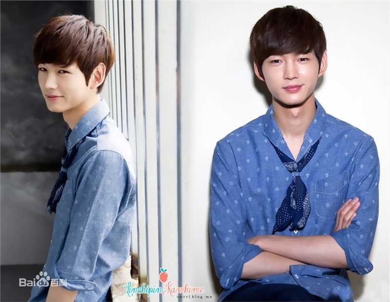 李源根(（Lee Won Keun）)采访照素颜照相册