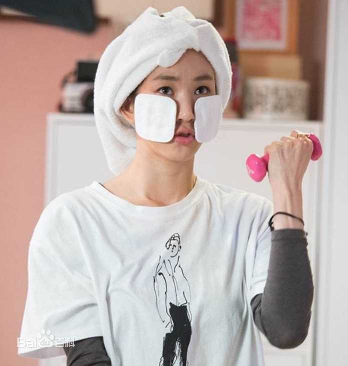 郑丽媛(，Jung Ryeo Won)tvn泡泡糖性感图片图集