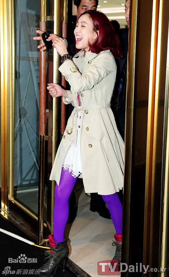 精选郑丽媛(，Jung Ryeo Won)精彩图册