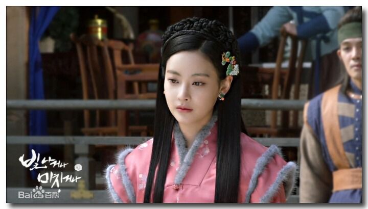 吴涟序( Oh Yeon Seo)辉煌或疯狂图片图册