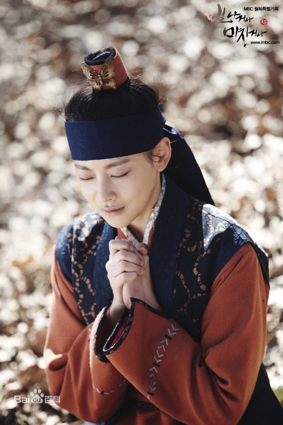 吴涟序( Oh Yeon Seo)辉煌或疯狂图片图册