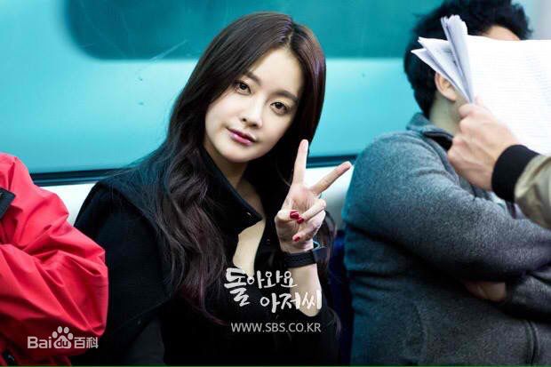 吴涟序( Oh Yeon Seo)回来吧大叔生活照相册