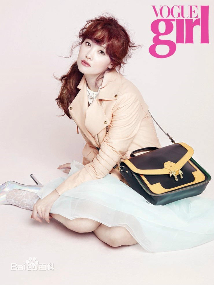吴涟序( Oh Yeon Seo)2012 VOGUE Girl素颜照相册