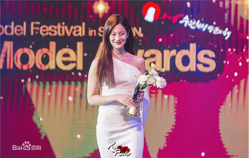 吴涟序( Oh Yeon Seo)2016亚洲模特颁奖典礼图片图集