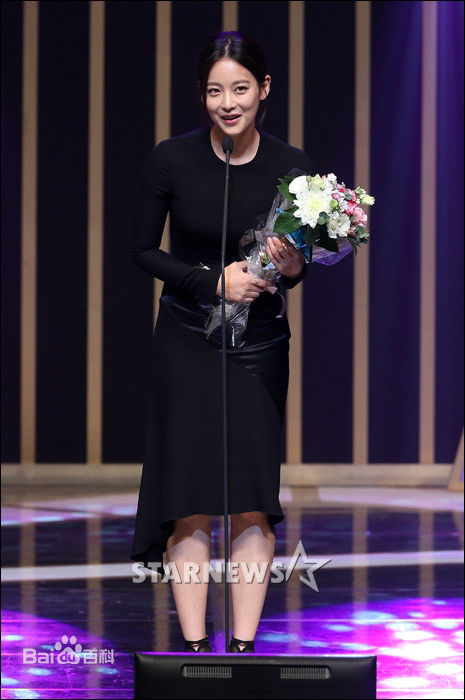吴涟序( Oh Yeon Seo)2014韩国电视剧大奖性感图片图集