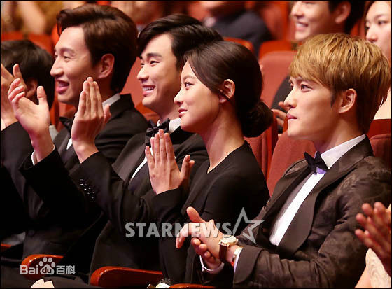 吴涟序( Oh Yeon Seo)2014韩国电视剧大奖性感图片图集