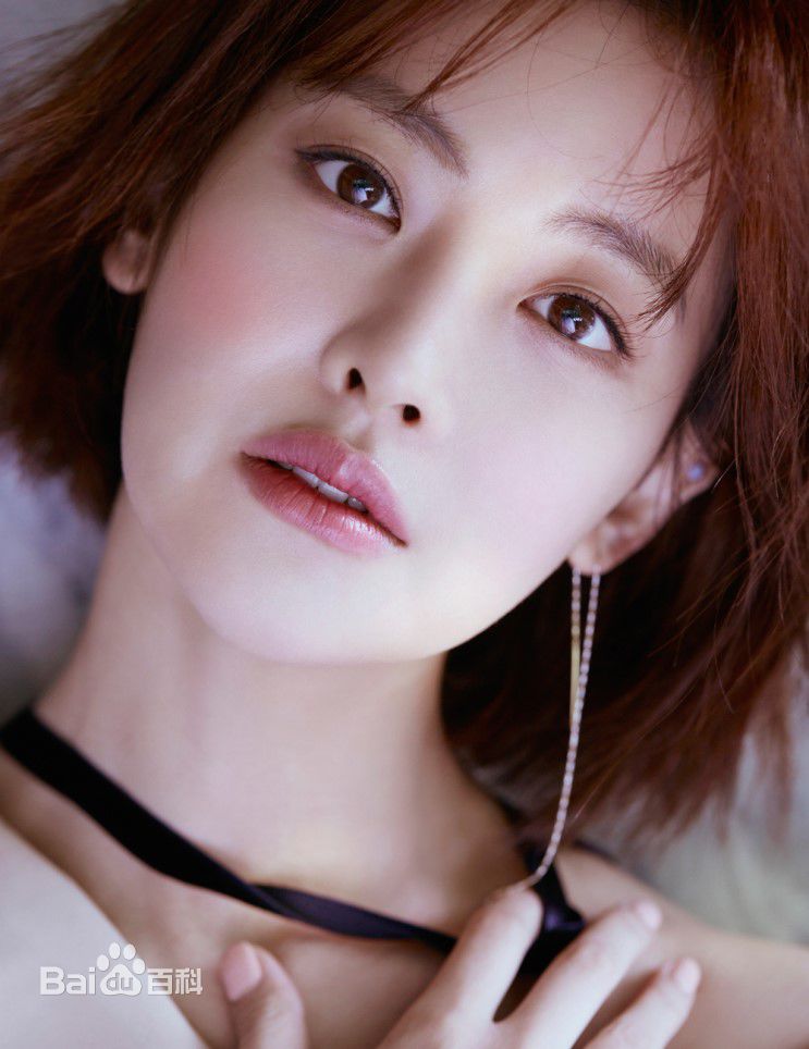 吴涟序( Oh Yeon Seo)2016 BAZAAR素颜照相册