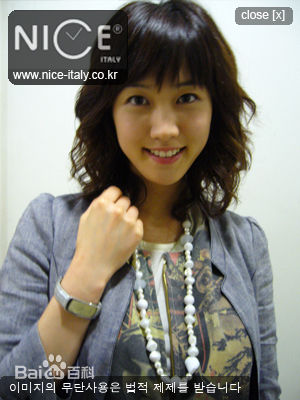 李秀景()广告代言壁纸壁纸