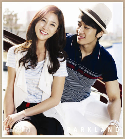 李秀景()广告代言壁纸壁纸