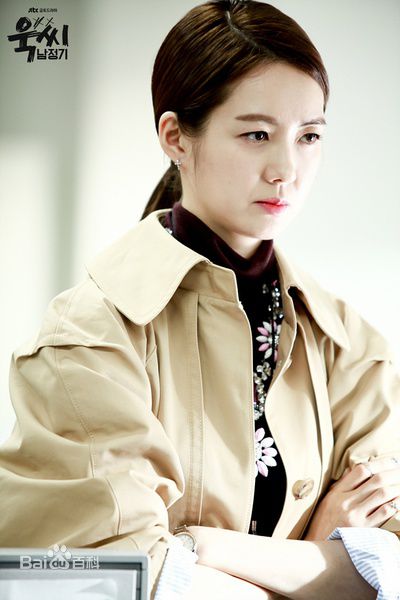 最新李枖原(Lee Yo Won)在《玉氏南正基》中的壁纸