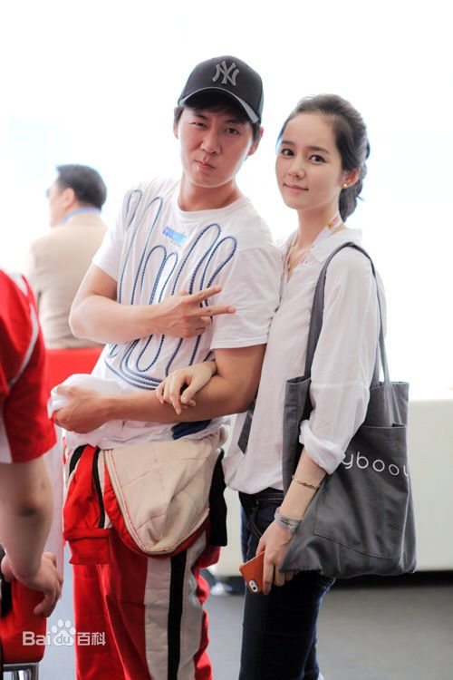 延政勋(Yeon Jung-Hoon)鸳鸯夫妇韩佳人图片图册