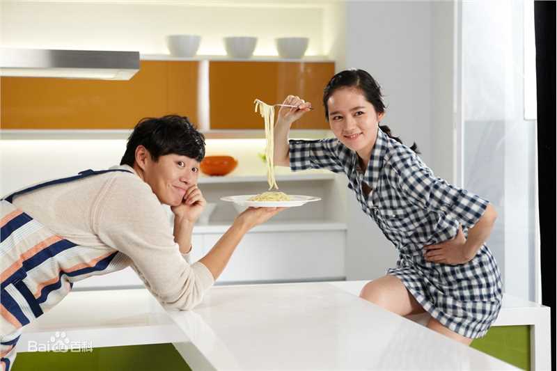 延政勋(Yeon Jung-Hoon)鸳鸯夫妇韩佳人图片图册