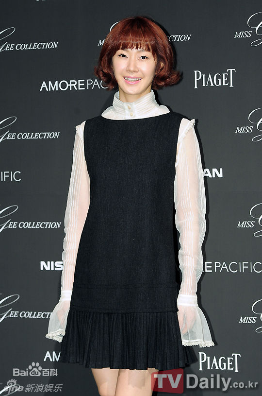 最新明世彬(，Myoung Sae-Bin)精彩图册