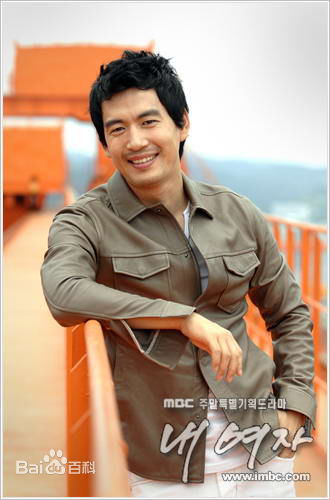 朴正哲()的艺术照及与其他艺人的合照前后照片