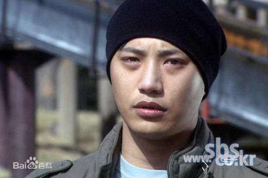 金泰佑()《东京太阳雨》最新剧照