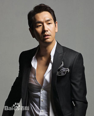 金泰佑()前后照片