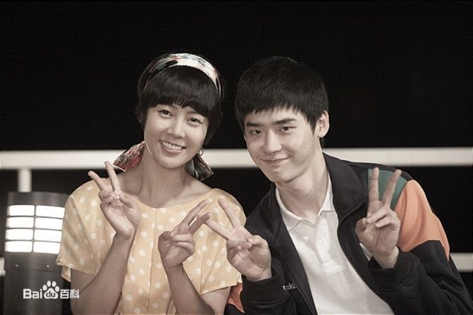 崔允英()电影高清剧照