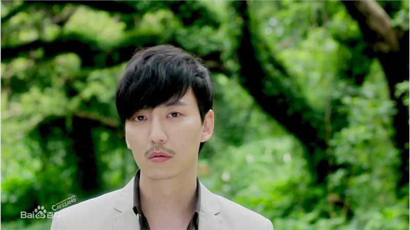 金南佶( Kim Nam Gil)鲨鱼素颜照相册