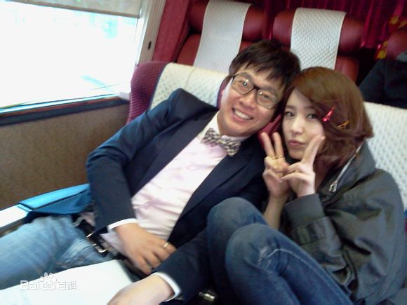 最优质许仁茂素颜照