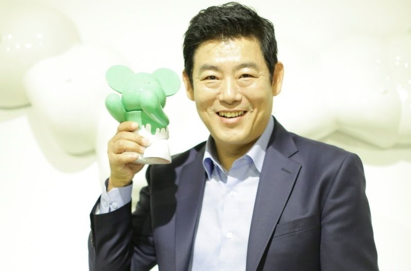 最新成东镒()性感图片