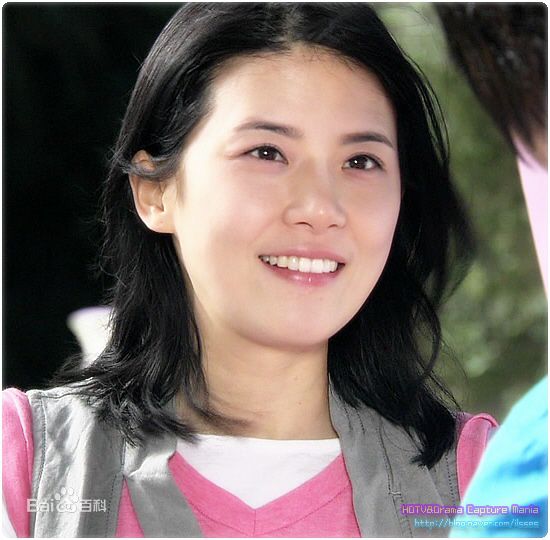 李宝英(Lee Bo Young)剧照