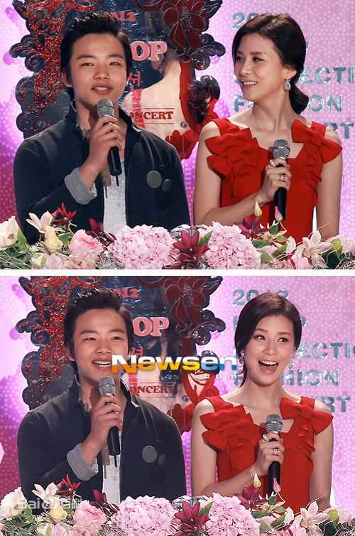 李宝英(Lee Bo Young)主持现场图册