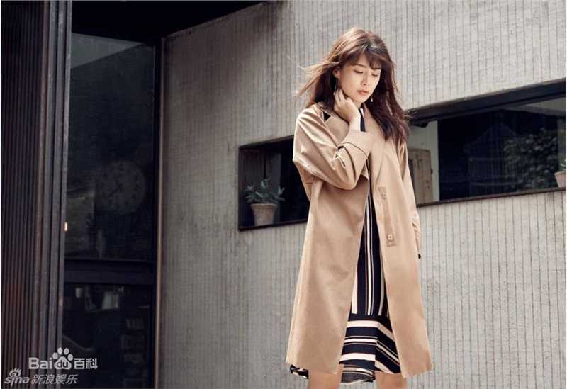 李宝英(Lee Bo Young)代言画报性感图片图集