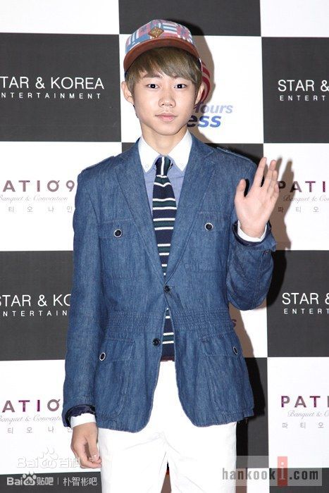 朴智彬(Park Ji Bin)活动图壁纸壁纸