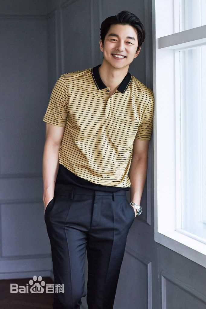 孔刘( （韩文）Gong Yoo（英文）)采访相关图集素颜照相册