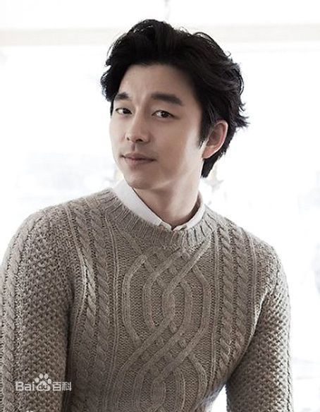 孔刘( （韩文）Gong Yoo（英文）)采访相关图集素颜照相册