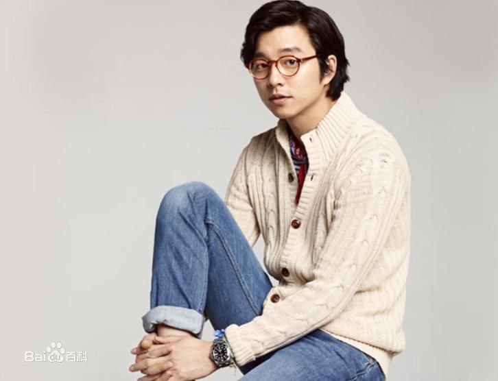 孔刘( （韩文）Gong Yoo（英文）)采访相关图集素颜照相册