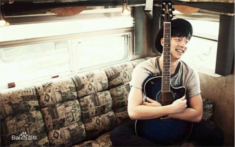 孔刘( （韩文）Gong Yoo（英文）)采访相关图集素颜照相册