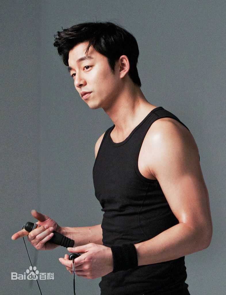 孔刘( （韩文）Gong Yoo（英文）)代言图集性感图片壁纸