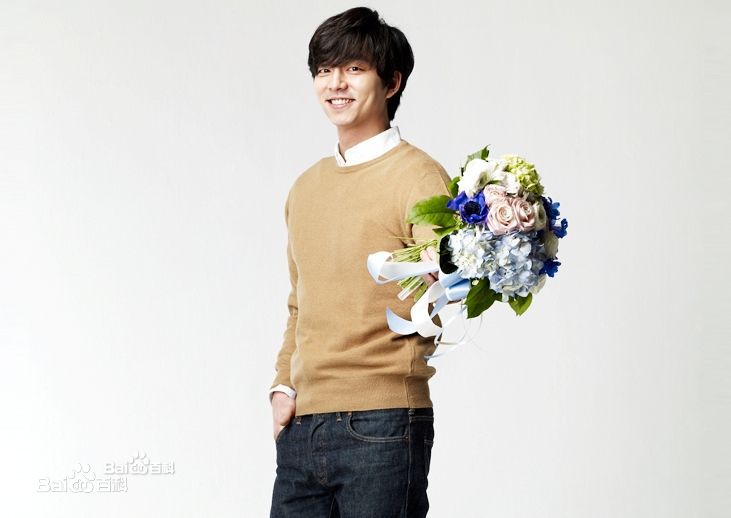 孔刘( （韩文）Gong Yoo（英文）)代言图集性感图片壁纸