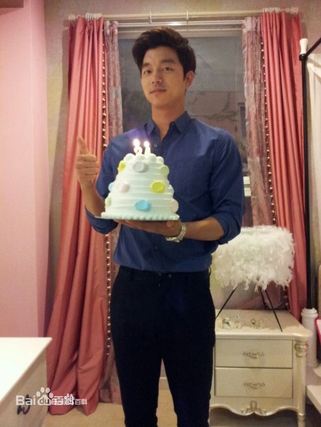 孔刘( （韩文）Gong Yoo（英文）)出席活动图集图册