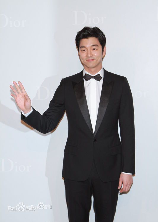 孔刘( （韩文）Gong Yoo（英文）)出席活动图集图册