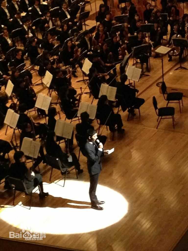 孔刘( （韩文）Gong Yoo（英文）)出席活动图集图册