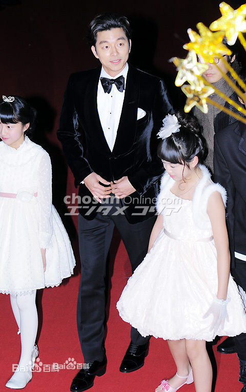 孔刘( （韩文）Gong Yoo（英文）)出席活动图集图册