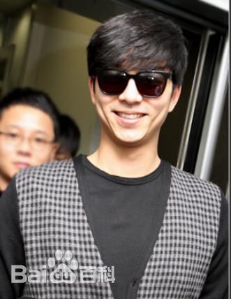 孔刘( （韩文）Gong Yoo（英文）)见面会相关图册图片图集