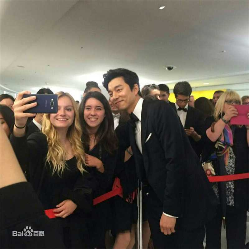 孔刘( （韩文）Gong Yoo（英文）)出席活动图册图册