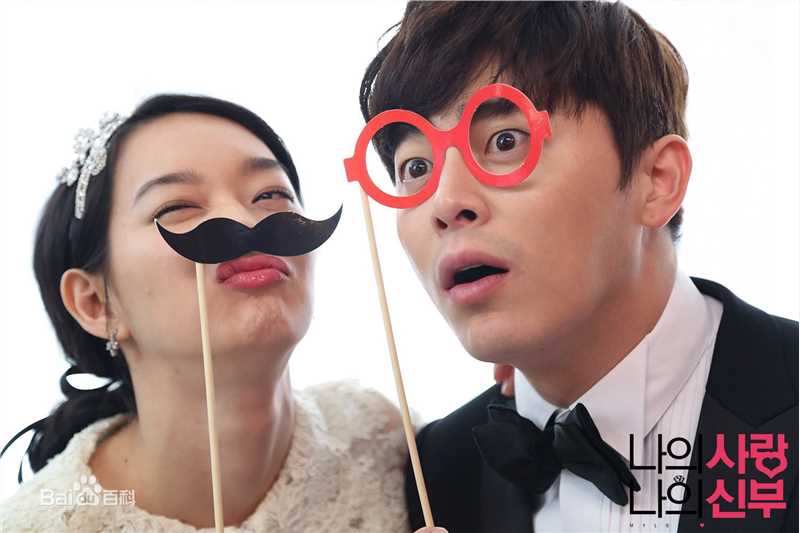 申敏儿(Shin Min A)电影形象壁纸壁纸