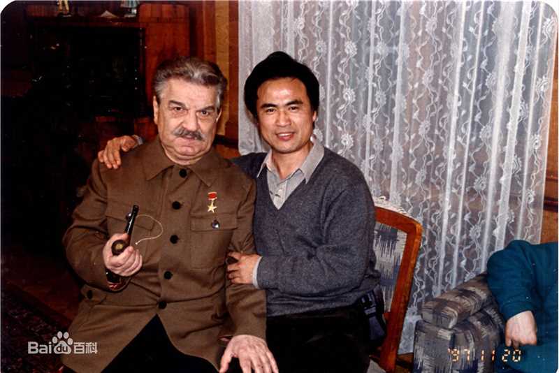 李俊岩相关作品合集图片图集