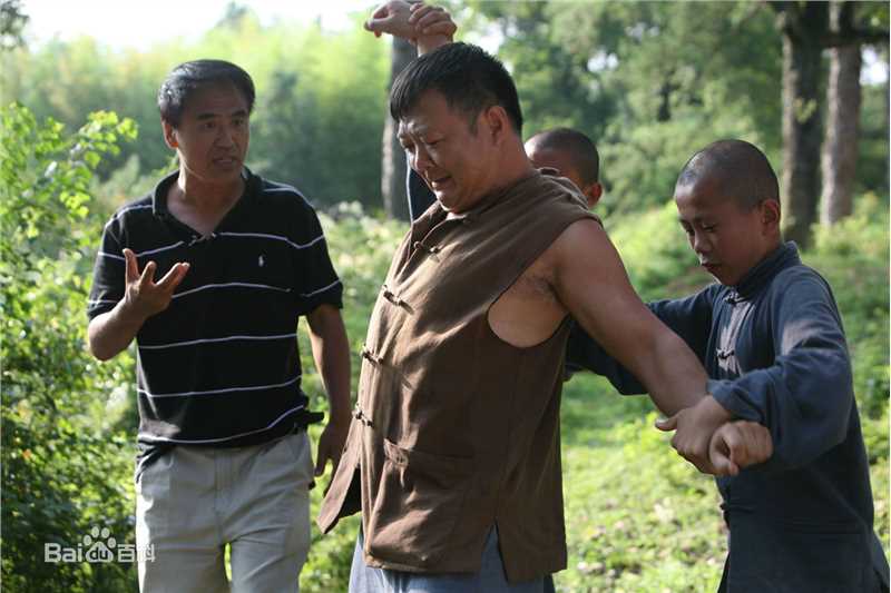 最优质李俊岩在《少共国际师》拍摄现场中的相册