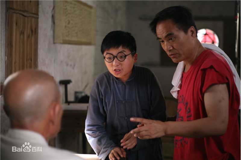 最优质李俊岩在《少共国际师》拍摄现场中的相册