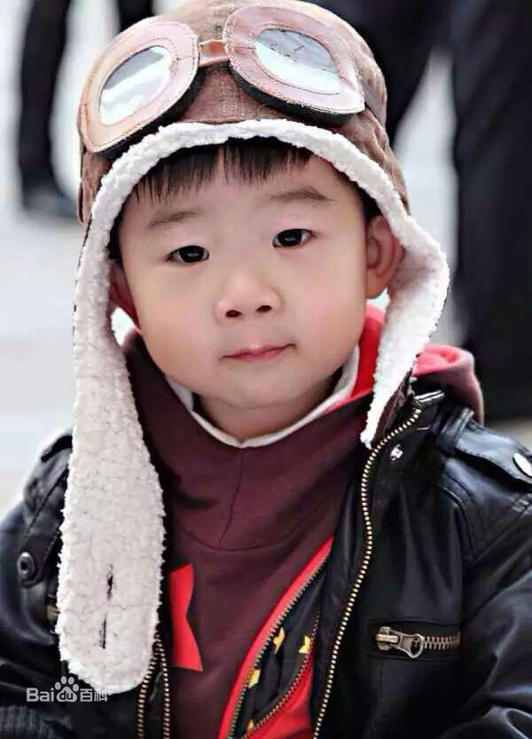 王天泽(Lucas)精选生活影集成长记录图册