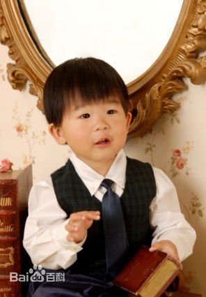 王天泽(Lucas)精选生活影集成长记录图册