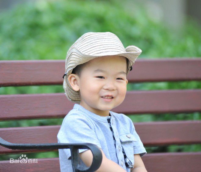 王天泽(Lucas)精选生活影集成长记录图册