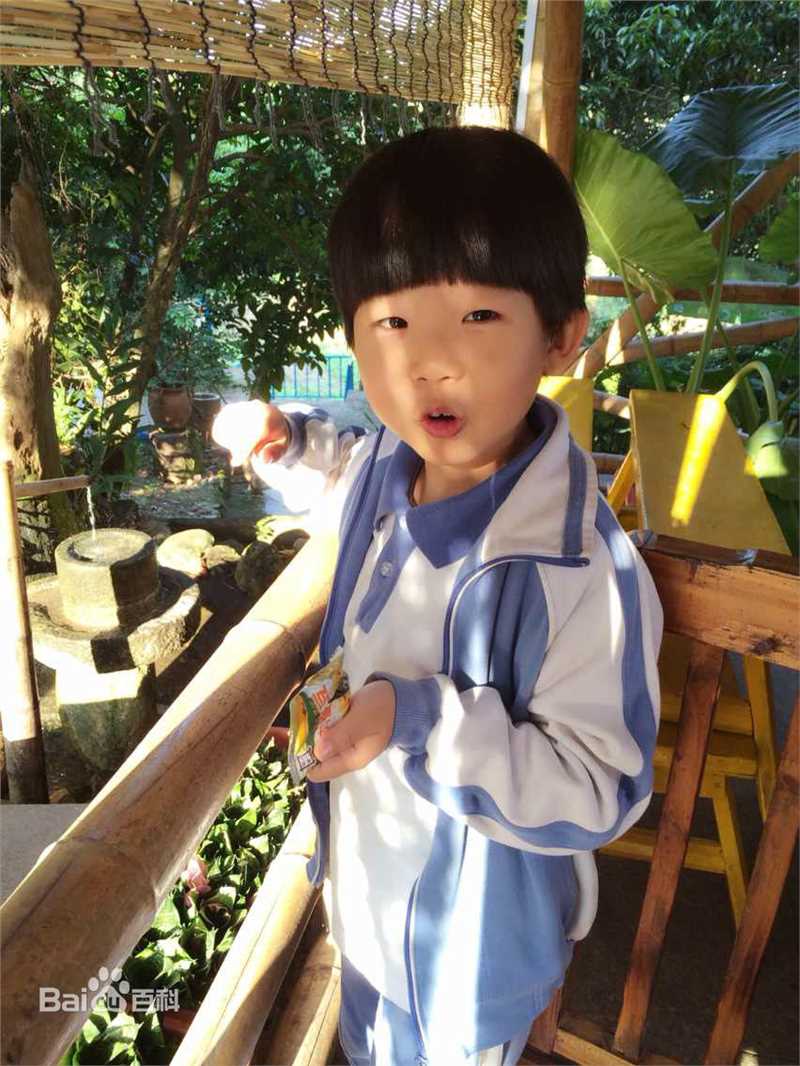 王天泽(Lucas)电视剧《幸福归来》饰演少年仕威最全剧照影集