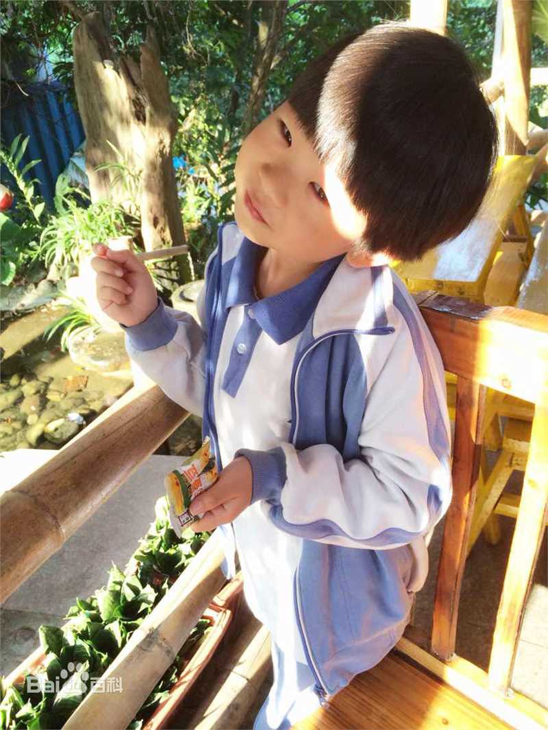 王天泽(Lucas)电视剧《幸福归来》饰演少年仕威最全剧照影集